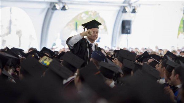 michael vaudreuil saat wisuda