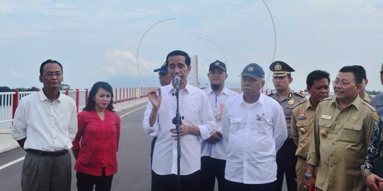 Jokowi minta tak ada lagi pembangunan jalan tol yang mangkrak