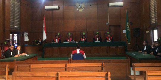 KPK cokok Panitera PN Jakut bukti penegakan hukum masih koruptif