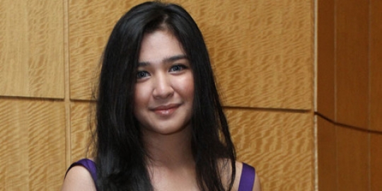 Seolah hilang dari dunia hiburan, ini komentar Mikha Tambayong