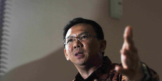 Ahok geram lihat PNS bercanda saat lagu Indonesia Raya dinyanyikan