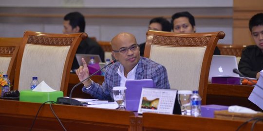 Desmond minta Jokowi bersikap lantaran banyak mafia hukum