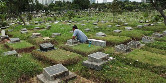 Kadis taman yang baru janji selesaikan pungli dan jual beli makam