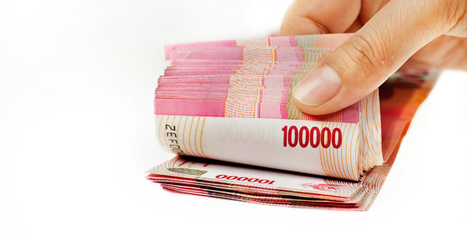 Bawa Rp 100 juta keluar atau masuk Indonesia bisa kena denda 10%