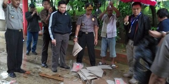 Dikira bom, kertas pembungkus nasi bikin geger warga Bekasi