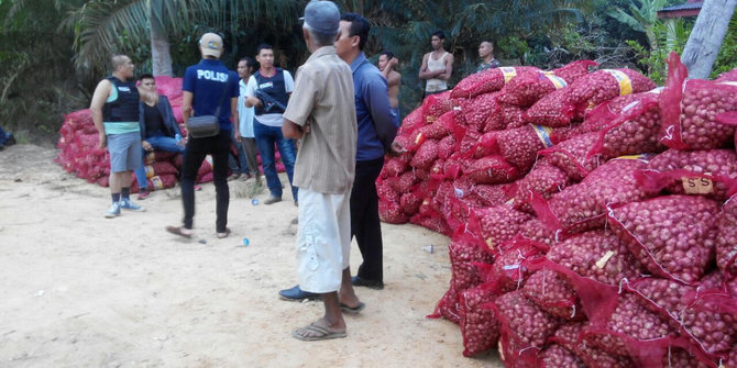 Penyelundupan 50 ton bawang merah ke Sumut digagalkan 