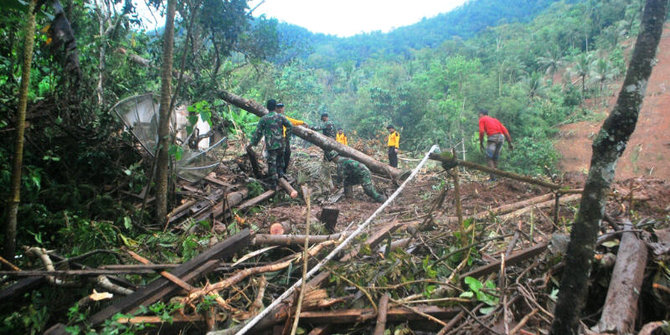BNPB prioritaskan pencarian & identifikasi korban longsor Purworejo