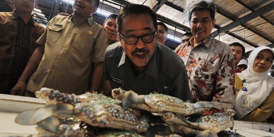 Rano Karno dan BPOM sidak Pasar Modern BSD