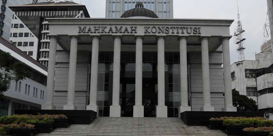 MK tolak gugatan judicial review UU Ketenagalistrikan