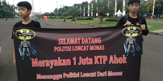 Relawan: Satu juta KTP tahap awal pertarungan politik menangkan Ahok