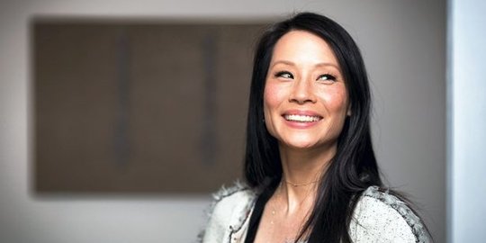 7 aktris cantik ini terkenal punya peran psikopat di film!