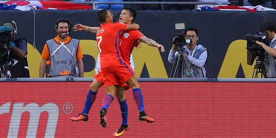 Tekuk Kolombia, Chile susul Argentina ke final