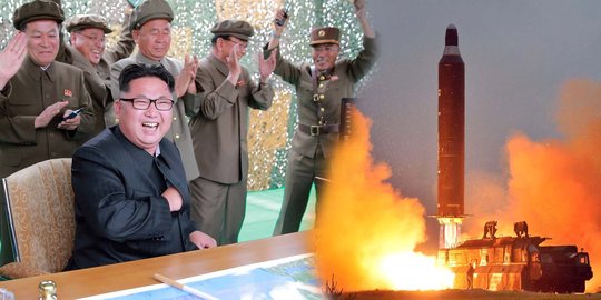 Bahagianya Kim Jong-un sukses luncurkan rudal balistik Musudan
