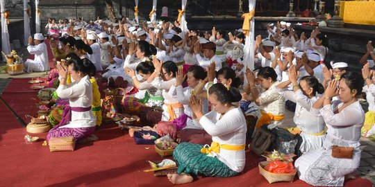 Memaknai perayaan Saraswati, hari turunnya ilmu pengetahuan