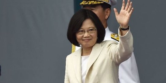 Pemerintah China memutus seluruh komunikasi dengan Taiwan