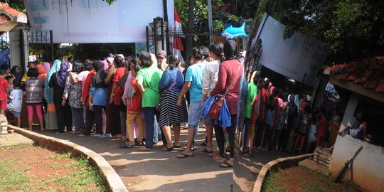 Pasar daging murah untuk pemegang KJP