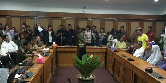 Penertiban Dadap, Pemkab Tangerang ingin 3 fraksi hadir saat mediasi