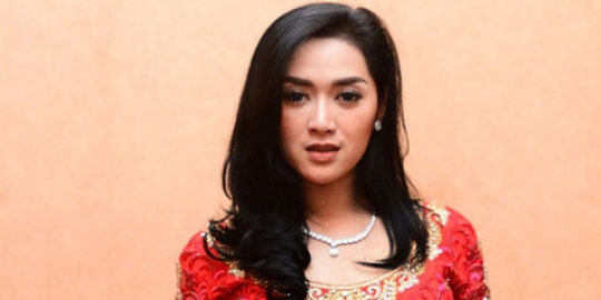 Inilah alasan Tiara Dewi tergugah berbagi dengan anak yatim