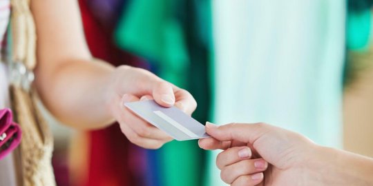 pemerintah intip transaksi kartu kredit rev1