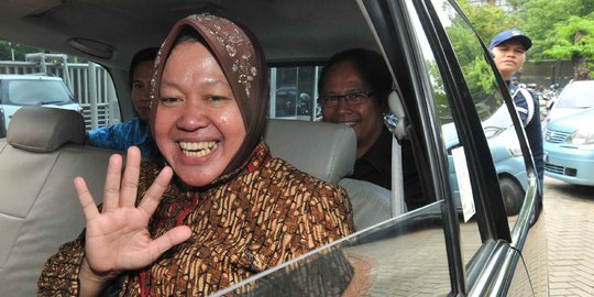 Risma mau lawan Ahok di Pilgub DKI 2017, tapi ini syaratnya