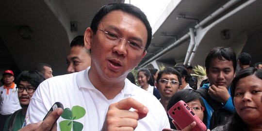 Pembelian tanah tak maksimal, Ahok tuding anak buahnya main curang