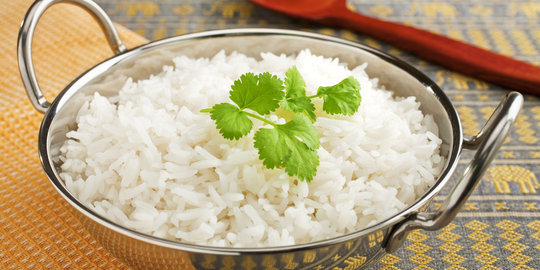 Percaya mitos makan nasi nggak baik dan bikin gemuk? Ini faktanya