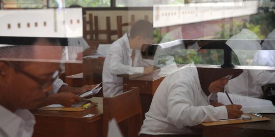 Dinas pendidikan Depok bikin geram, tak becus urus PPDB