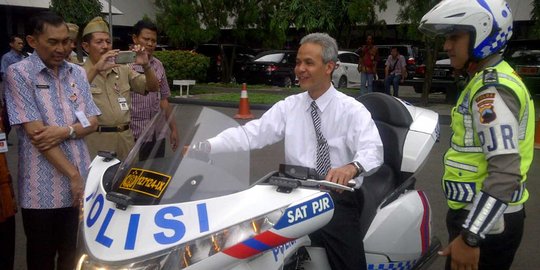 Ganjar Pranowo pimpin gelar pasukan persiapan mudik Lebaran 2016