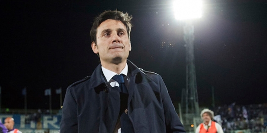 Resmi, Montella tangani AC Milan