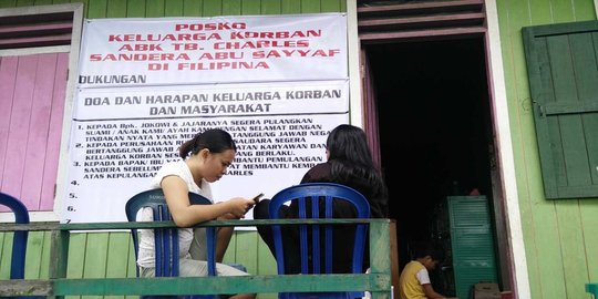 Korban selamat penyanderaan kesulitan bertemu keluarga