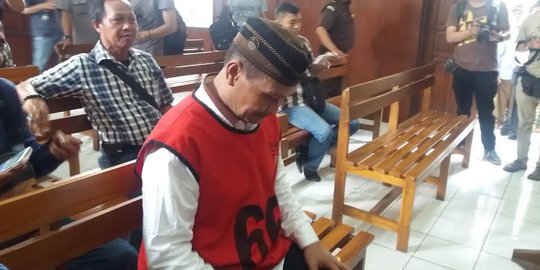 Didampingi dua pengacara, Daeng Azis siap dengarkan vonis