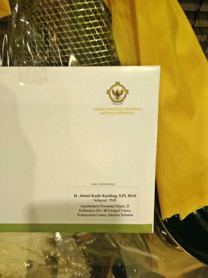 parsel bpk berisi ponsel