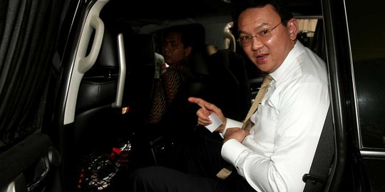 Ahok minta Kadis Perumahan berantas mafia tanah & bebaskan lahan