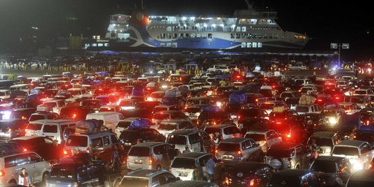 H-5 jelang Lebaran, pemudik mulai memadati Pelabuhan Merak