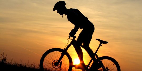 Cerita pesepeda tempuh ratusan kilometer demi mudik ke kampung