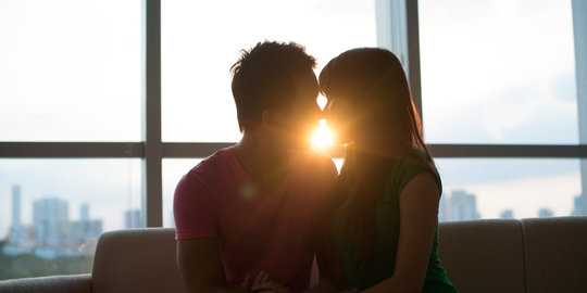 Apa beda ciuman antara pria dan wanita?