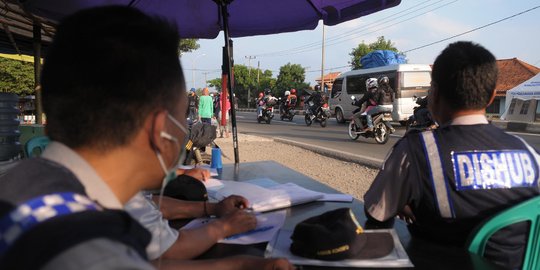 Menghitung arus mudik di Jalur Pantura