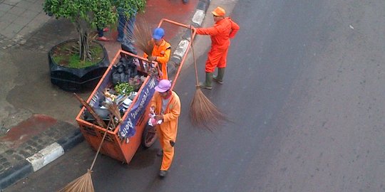 Dinsos tangkap petugas kebersihan gadungan yang ngemis di 