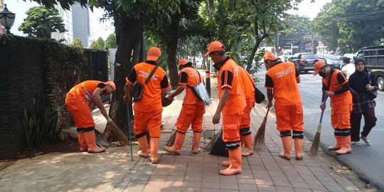 Hanya 15 persen petugas kebersihan DKI yang mudik di hari lebaran