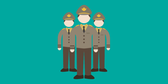 di pantura anggota polres tegal buat pagar betis rev2