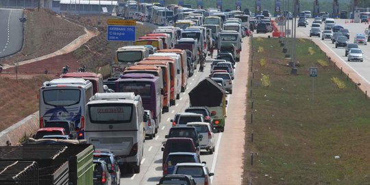 Pertamina siap datangi mobil pemudik yang habis bensin di kemacetan