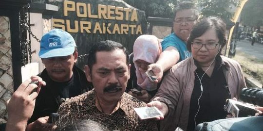 Tinjau lokasi ledakan bom, Wali Kota minta warga Solo tenang