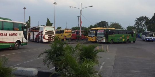 H-1 Lebaran, Terminal Pulo Gadung sepi pemudik