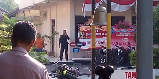 isis otak bom bunuh diri di mapolresta solo