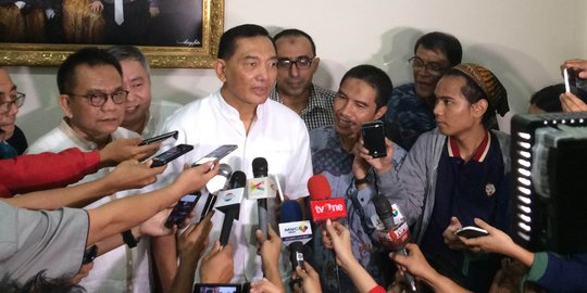 Ucap Bismillah, Sjafrie siap maju jadi calon gubernur DKI Jakarta