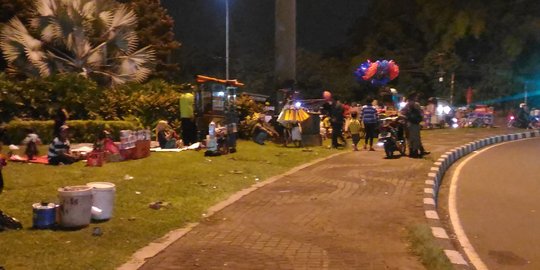Diusir dari Monas, PKL duduki taman Tugu Tani