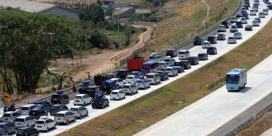 H+1 Lebaran, macet parah masih terjadi di jalur Brebes