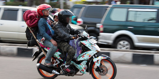 'Mudik pakai motor murah tapi bahaya'