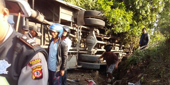 Bus terguling sebabkan 9 tewas, diduga rem blong