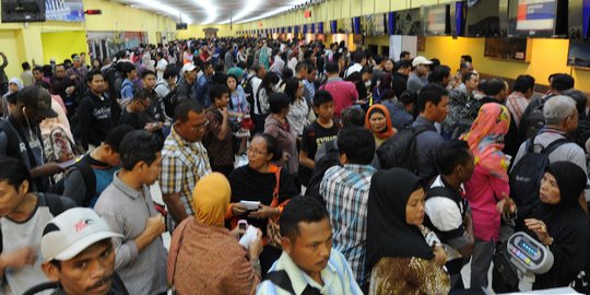 Libur lebaran 2016 penumpang di Bandara Soekarno-Hatta meningkat